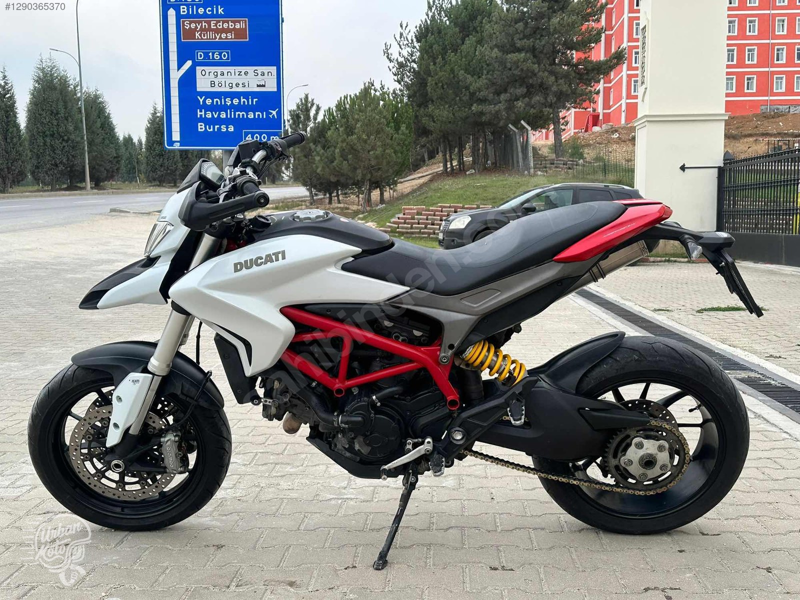 Ducati Hypermotard 821 foto 11